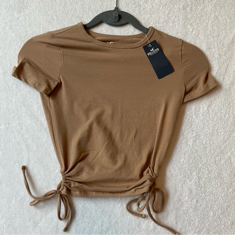 Light Brown Hollister Baby Tee (XXS)